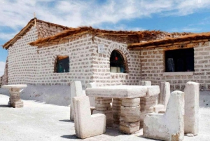 Punosta: 3 päivän retki La Paziin ja Uyunin suolatasangolle.