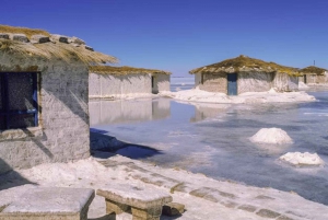 Vanuit Puno: Tour naar La Paz, Uyuni zoutvlakte & Aymara route