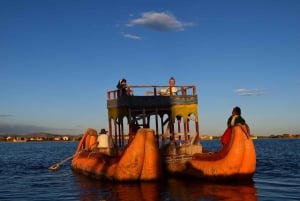 De Puno: Passeio de 3 horas pelas Ilhas Flutuantes de Uros
