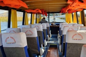 Punosta: 3-tuntinen Urosin kelluvien saarten retki