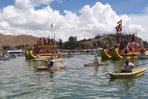 Punosta: 3-tuntinen Urosin kelluvien saarten retki