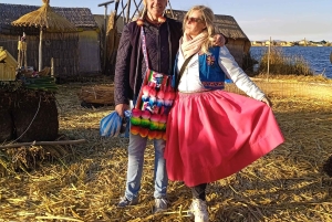 Da Puno: Tour di un giorno intero di Uros Taquile Sillustani
