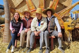 Da Puno: Tour di un giorno intero di Uros Taquile Sillustani