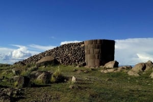 Fra Puno: Sillustani-gravene og turistutsiktspunktet Puma