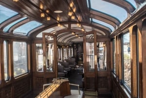 プーノ発：チチカカ鉄道でクスコまでオールインクルーシブで旅する