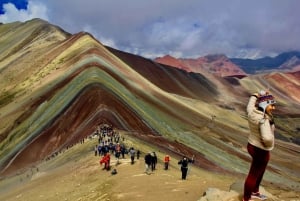 Full day excursion to the Rainbown Mountain on horses