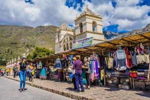 De Arequipa: Excursão de 1 dia ao Canyon do Colca com café da manhã