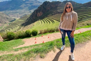 Heldagstur til Den Hellige Dal og Maras+Buffet i Cusco