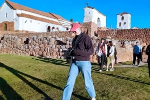 Heldagstur til Den Hellige Dal og Maras+Buffet i Cusco