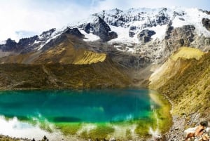 'Glamping Sky Lodge Domes' 2-päiväinen Humantay Lake & Salkantay