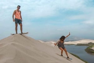 Paracas: Oasis Escondido en Paracas - Buggy y Sandboarding