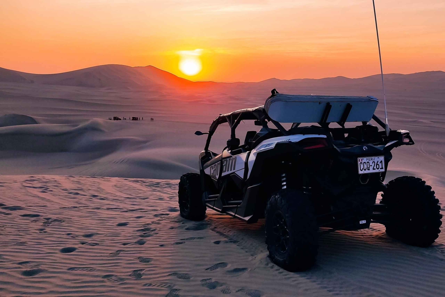 Huacachina: Adventure Tours with UTV and Sandboarding in the Ica Desert