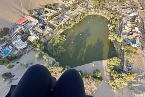 Huacachina: Paragliding over the Peruvian desert