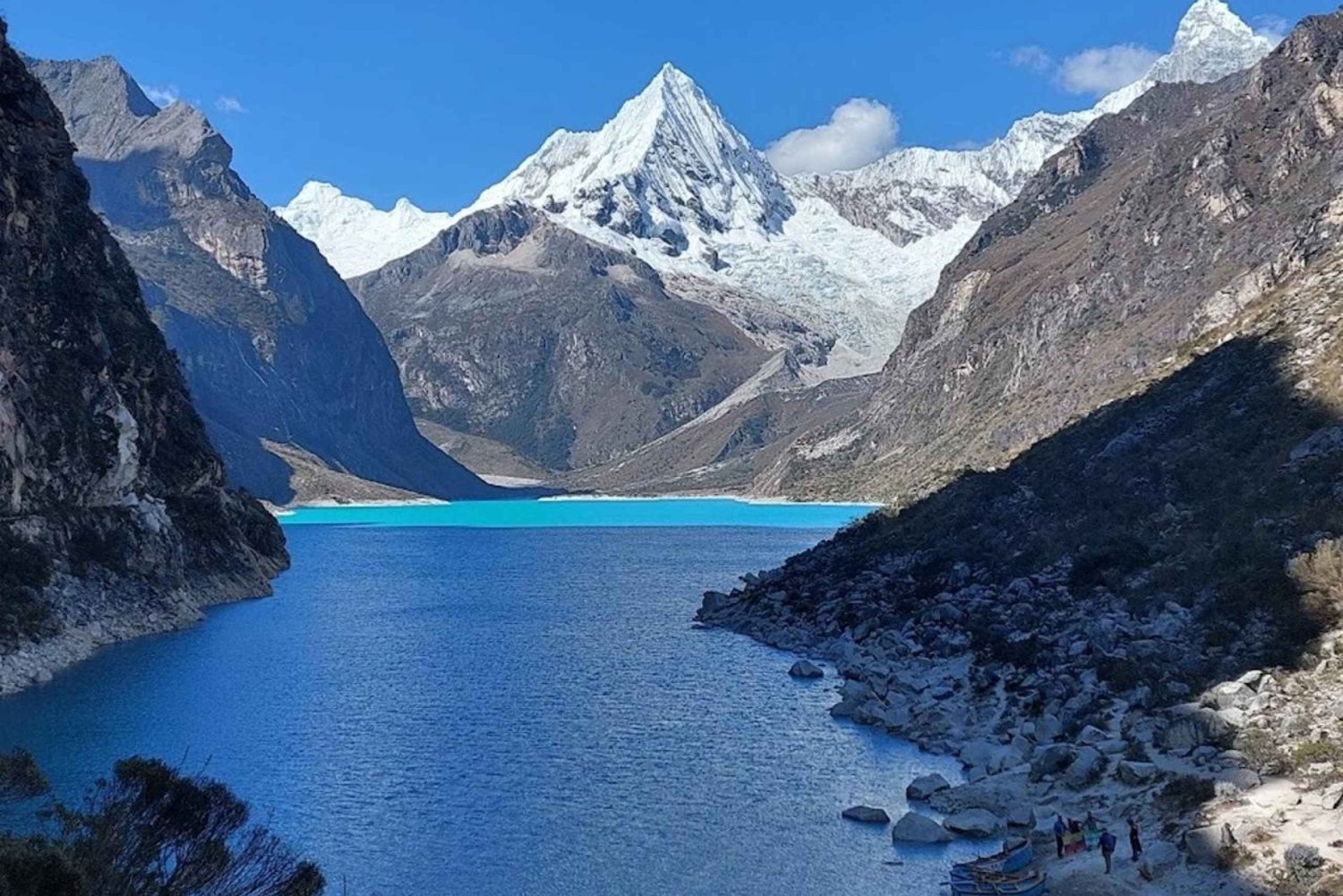 Huaraz: 2 Días Aventura y Cultura: Laguna Parón y Chavin de Huantar