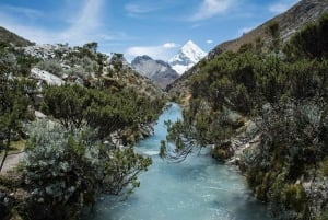 Huaraz: Ganztägiger Ausflug zur Laguna 69 + Blick auf die Laguna Llanganuco