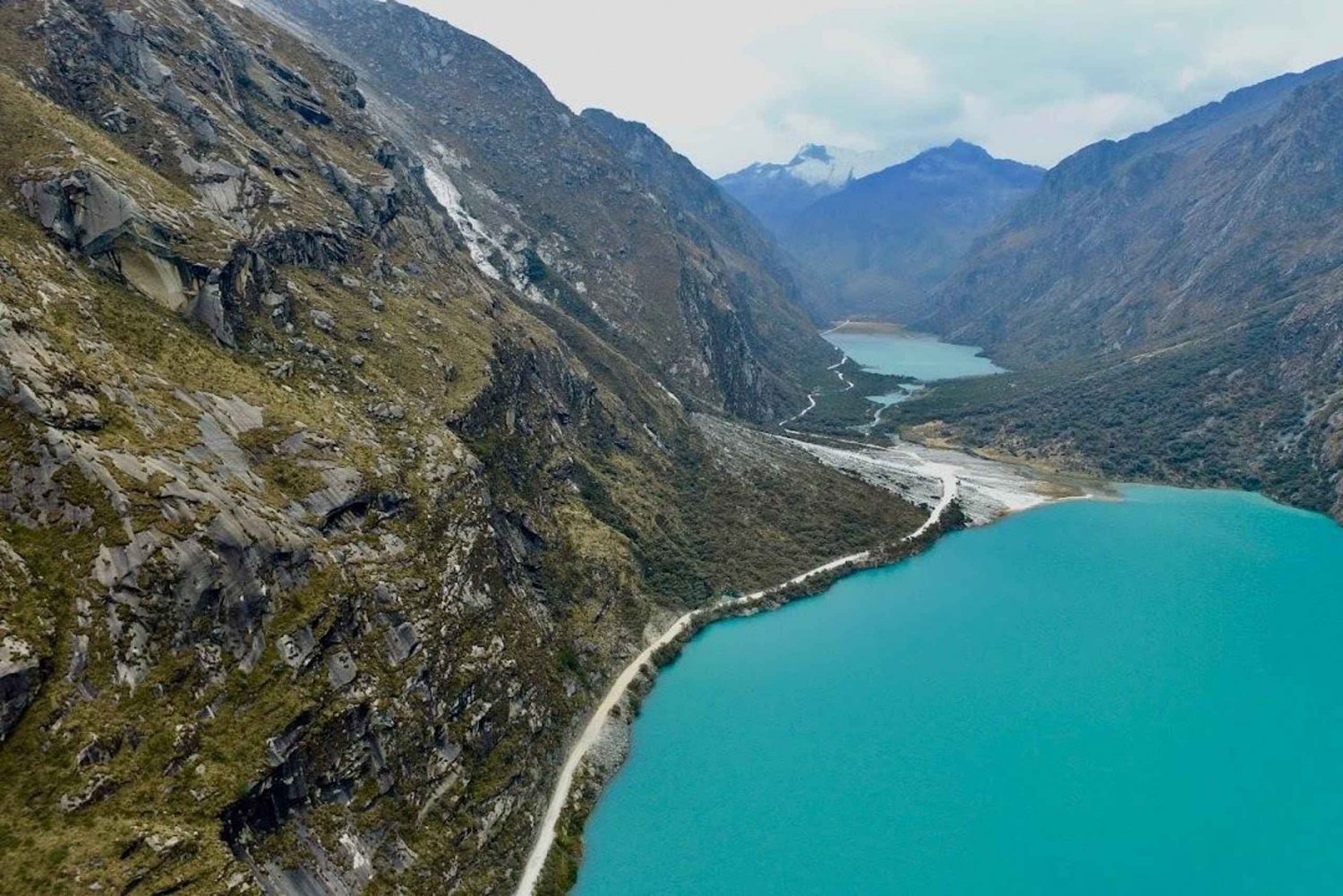 Huaraz: Hele dag Laguna Llanganuco + Yungay + Carhuaz