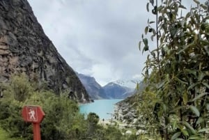 Huaraz : Journée complète Laguna Parón + Artesonraju Snowy View