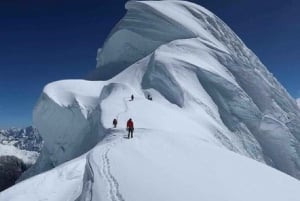 Huaraz: Nevado Chopicalqui 4-dagers klatreekspedisjon på 6354 m