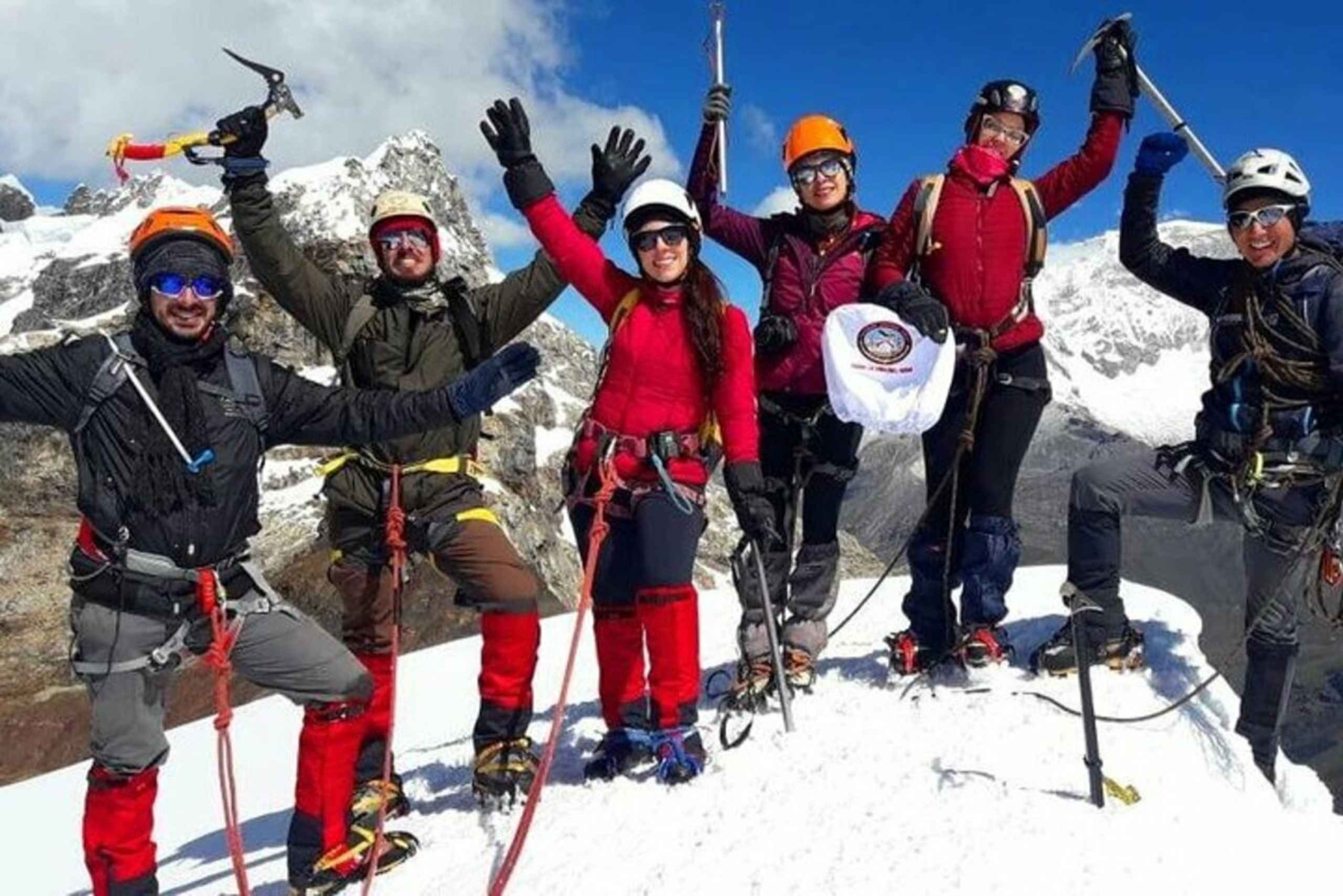 Huaraz: escursione di arrampicata di un'intera giornata al Nevado Mateo