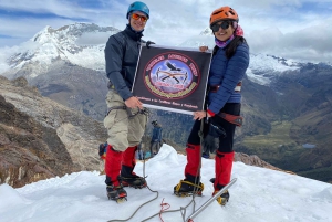 Huaraz: escursione di arrampicata di un'intera giornata al Nevado Mateo