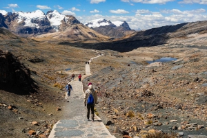 Huaraz: Pastoruri Glacier Dagstur