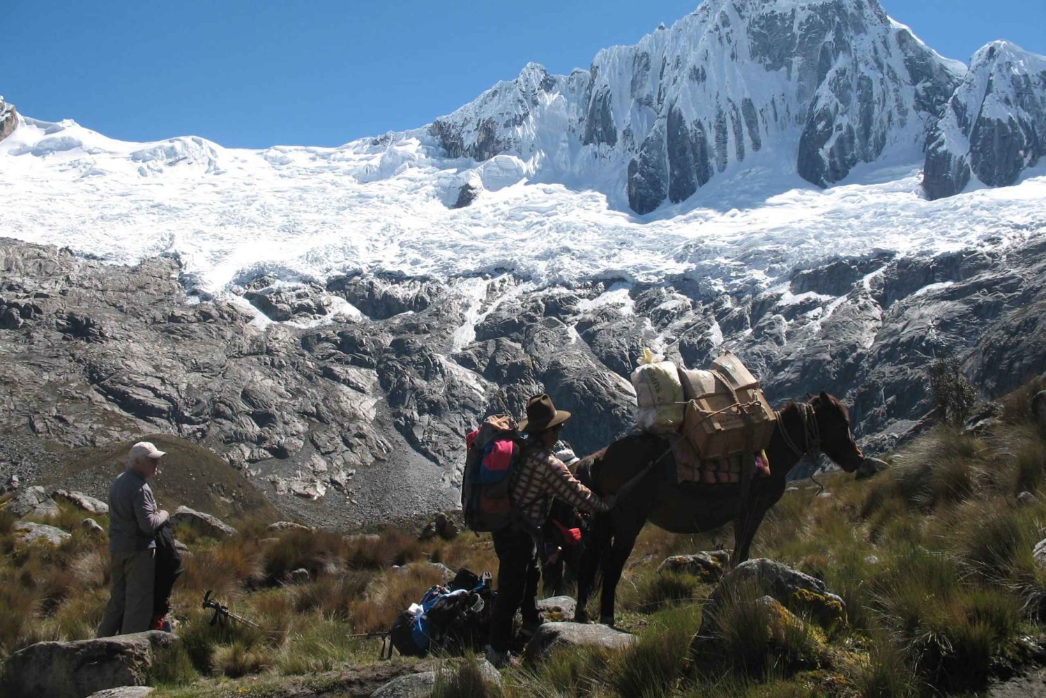 Huaraz: Santa Cruz Trek 4-Day Guided Tour