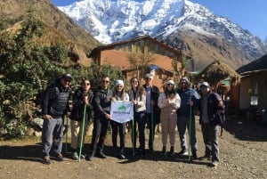 Excursie naar de Humantay-lagune, volledige dag, VIP - met gids in het Portugees