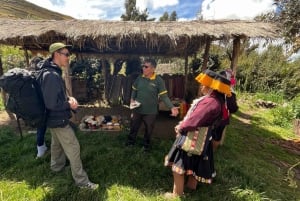 Upplev Kinsecocha-gemenskapen på ett djupgående sätt