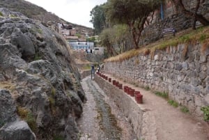 I Cusco: Vandringstur gjennom det historiske sentrum av Cusco.