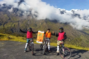 Inca Jungle Trail to Machu Picchu in 4 Days