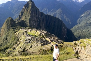 Inca Trail to Machu Picchu and Puerta del Sol