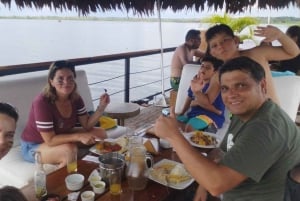 Iquitos: Amazon Zipline Adventure og hængebro