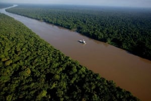 Iquitos: Byrundtur med båttur og lunsj