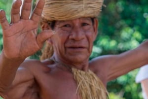 Iquitos: wycieczka łodzią z przewodnikiem po Amazonce i społeczności tubylczej