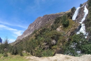Laguna Rocutuyoc and Honkopampa Ruins Private Service