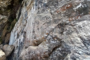 Laguna Rocutuyoc and Honkopampa Ruins Private Service