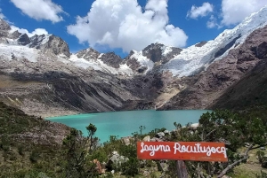 Laguna Rocutuyoc and Honkopampa Ruins Private Service