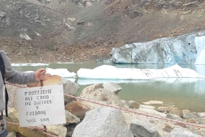 Laguna Rocutuyoc and Honkopampa Ruins Private Service