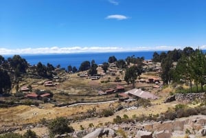 LAGO TITICACA EXCURSÃO DE 2 DIAS: UROS AMANTANI E TAQUILE + 3 REFEIÇÕES