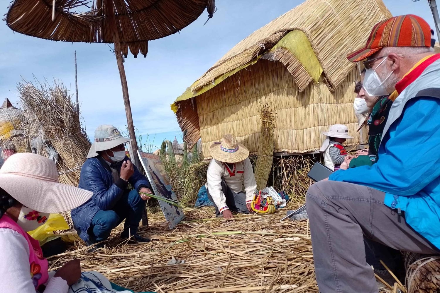 Lake Titicaca 2 days: Uros, Taquile and Luquina with an authentic local experience