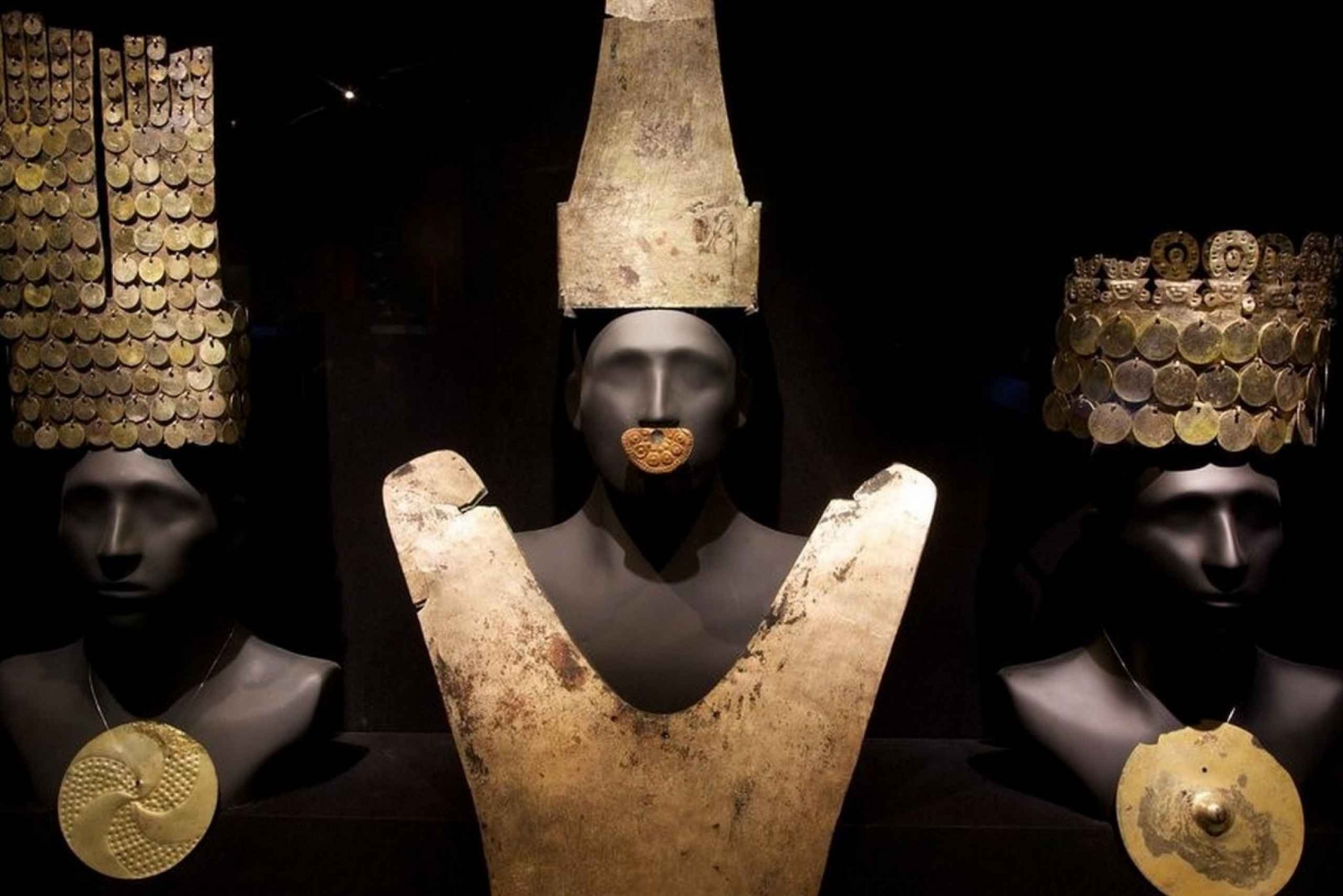 Larcon museo - Muinaisen Perun aarteet - nouto mukaan lukien