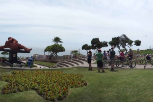 Lima: 3.5-Hour Cycling Tour of San Isidro and Miraflores