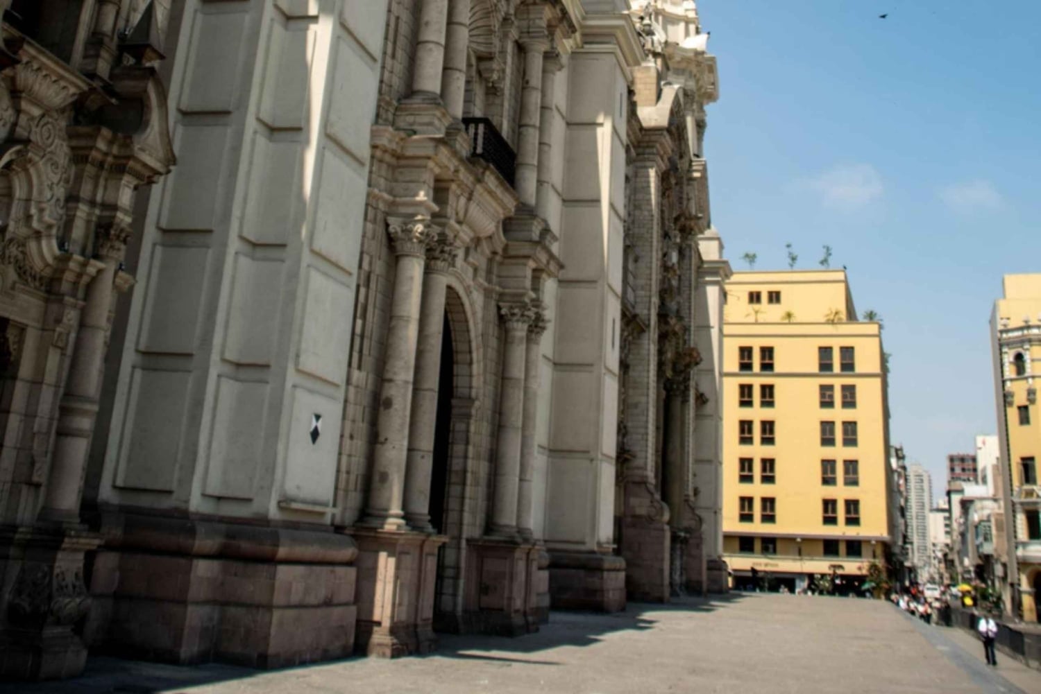 Lima: Aliaga House, San Francisco Convent & Coffee Tour