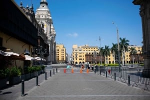 Lima: Aliaga House, San Francisco Convent & Coffee Tour