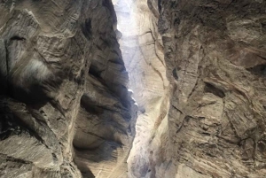 リマ：アウティシャ渓谷 + 懸垂下降 + シェケ地下滝