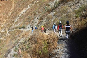 リマ：アウティシャ渓谷 + 懸垂下降 + シェケ地下滝