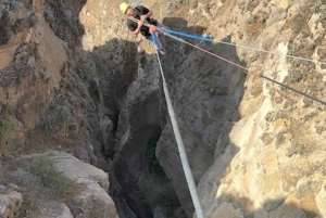 リマ：アウティシャ渓谷 + 懸垂下降 + シェケ地下滝