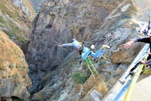 リマ：アウティシャ渓谷 + 懸垂下降 + シェケ地下滝
