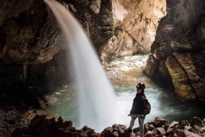 リマ：アウティシャ渓谷 + 懸垂下降 + シェケ地下滝