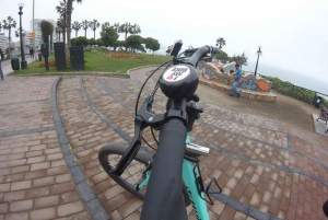 Lima Bike Tour in Miraflores and Barranco
